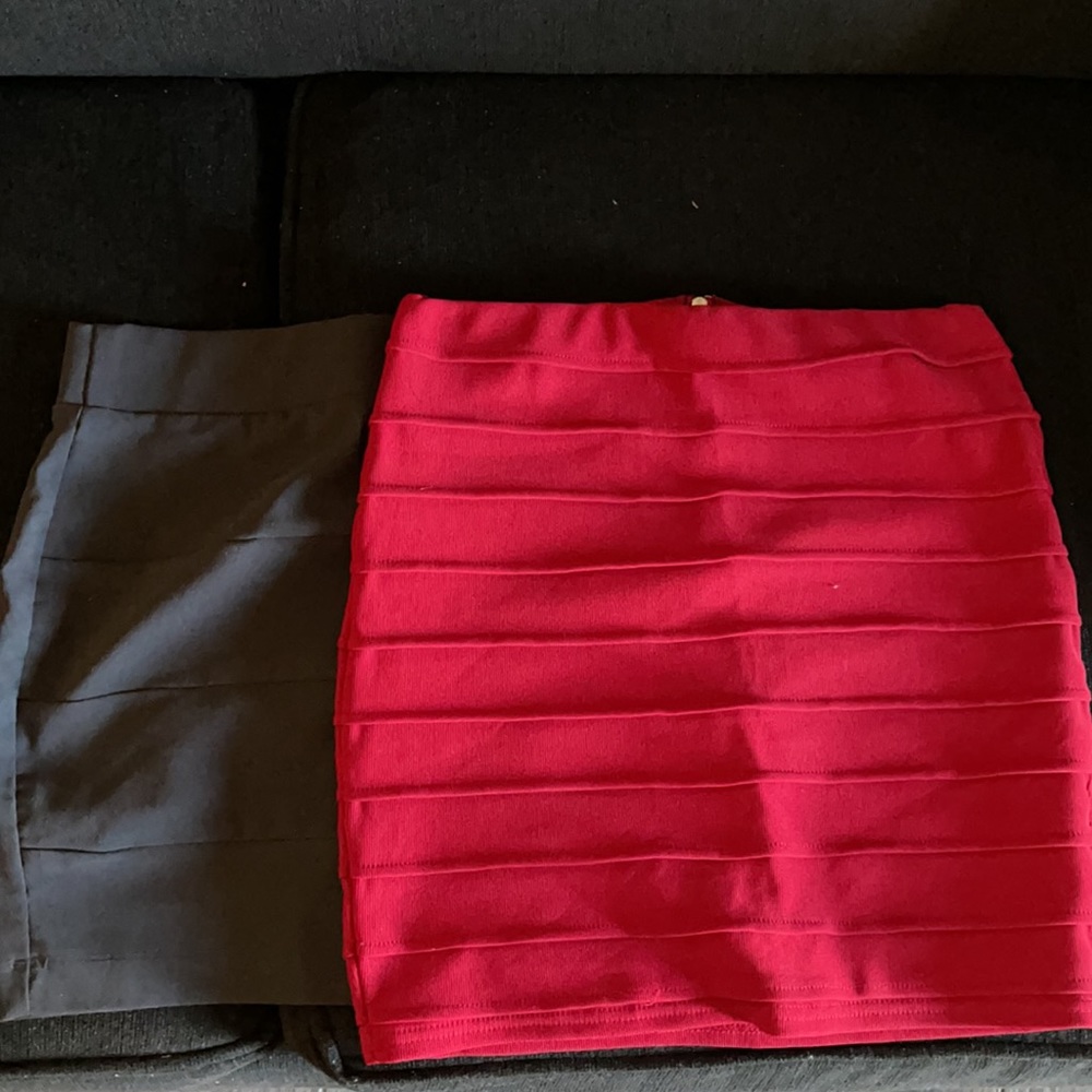 Skirts - Picture 2 of 5